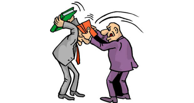 Ismét parlamenti képviselők verekedtek Kijevben