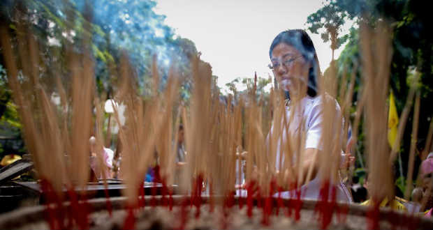 Életveszélyben a thai király