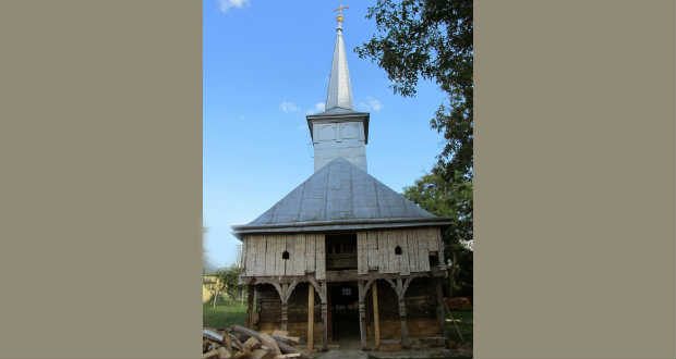 XVIII–XX. századi emlékek a vakolat alatt