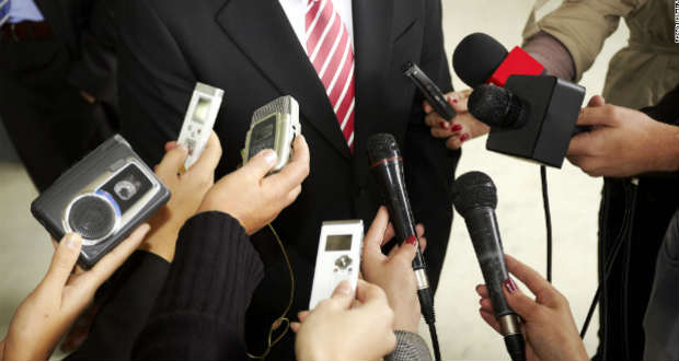 Pályázati felhívás kárpátaljai újságírók, ill. az újságírói tevékenységet segítő munkatársak támogatására