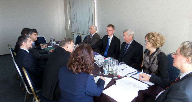 Комісія Європейської Ради ознайомлювалася на Закарпатті з мовними правами національних меншин в Україні