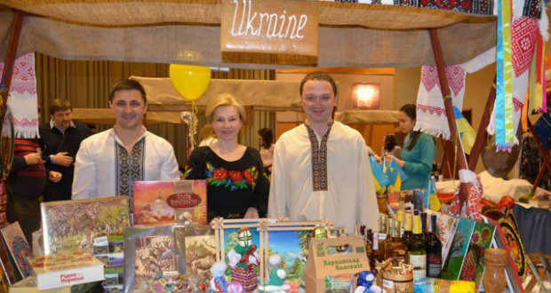 Kárpátaljai bort is árusítottak a magyarországi diplomaták budapesti jótékonysági vásárán