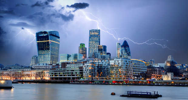 Elhagyni készülnek az amerikai cégek Nagy Britanniát