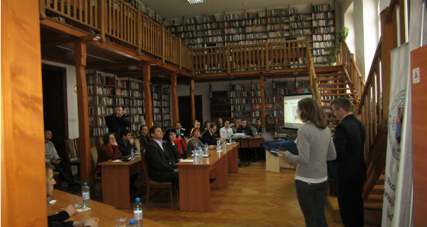 „A jó cselekedet mellé tudományt” –Tudományos Diákköri Konferencia a Rákóczi-főiskolán