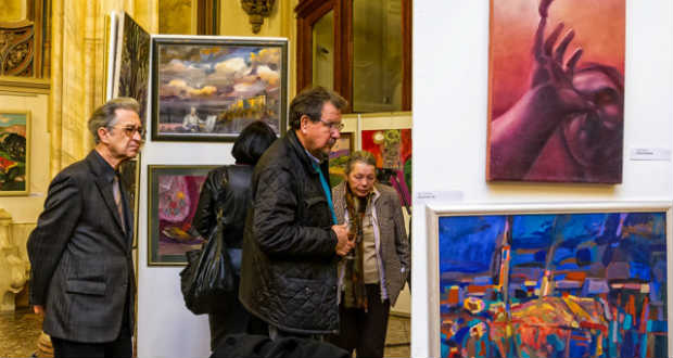 Kárpátaljai művészek festményeiből nyílt csoportos kiállítás Budapesten