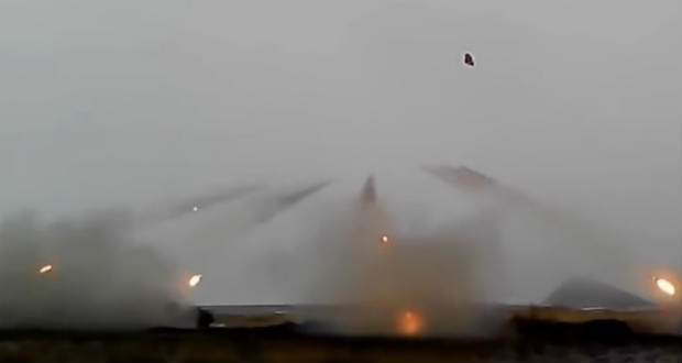 Tovább tart a feszültség Donyecknél, videót tettek közzé Avgyijivka támadásáról