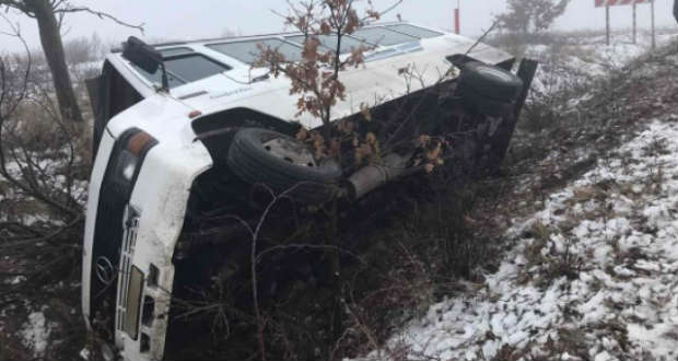 Árokba borult egy munkásbusz a Beregszászi járásban