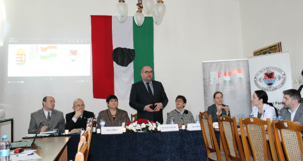 „Ahol a hősöket nem feledik” – ’56-os konferencia a Rákóczi-főiskolán