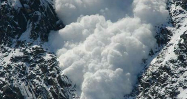 Három síelő meghalt egy lavinában a svájci Alpokban