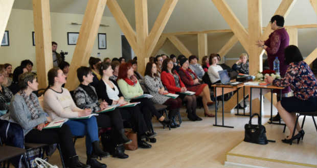 Óvodapedagógusok számára tartottak konferenciát Beregszászban