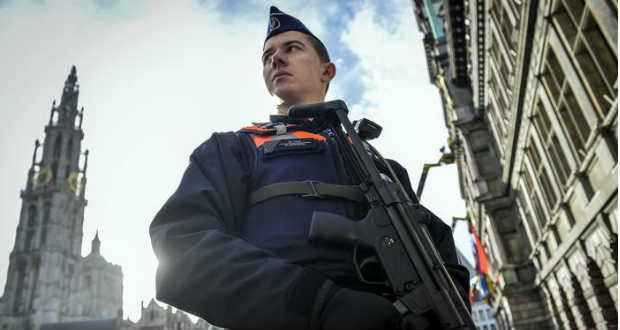 Terrorcselekmény gyanújával nyomoz a belga ügyézség