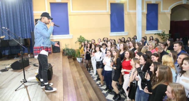 Köszönetnyilvánítás a BGA-nak a Rákóczi-főiskola Öregdiák Szövetségétől