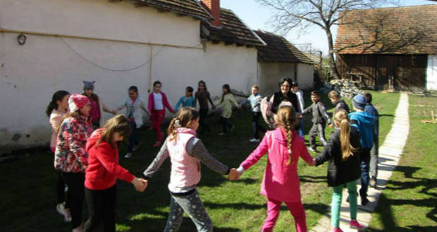 Jó együtt lenni…, jó együtt játszani…!