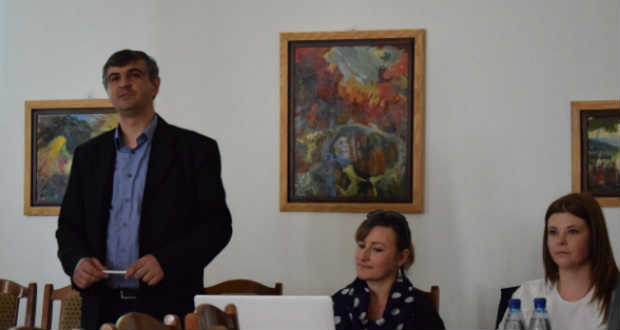 A legújabb kárpátaljai szociológiai kutatás eredményeiről számoltak be Beregszászban