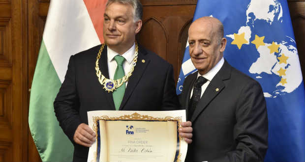 A FINA legrangosabb kitüntetését kapta meg Orbán Viktor
