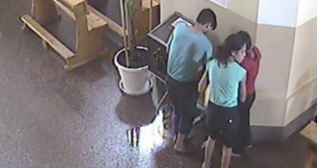 Kárpátalja ma: „perselyürítés” Munkácson