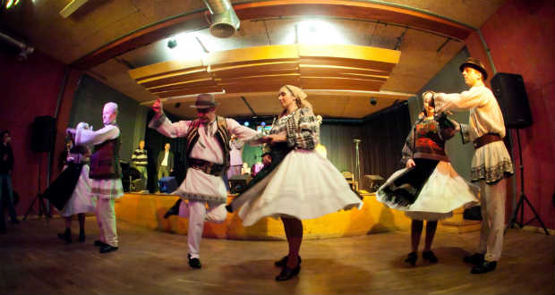 Húsz éve indult az Utolsó Óra népzenei gyűjtés