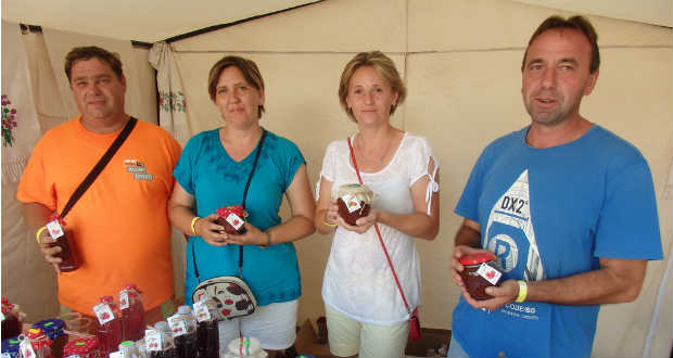 Rézüstben főtt házilekvár