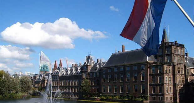 Választásokkal és az EU és Ukrajna közötti társulási szerződés ratifikálásával telt az idei év Hollandiában