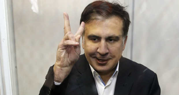 Szaakasvili szabadon távozhatott a bíróságról