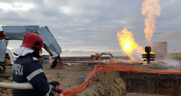 Befejeződött a tűzoltás a Szatmár megyei gázkútnál