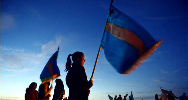 Kopogtató: székely lobogó kontra akasztás