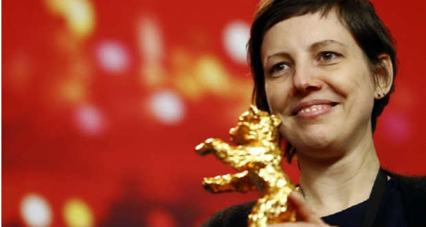 Elsőfilmes román rendezőnő nyerte az Arany Medvét