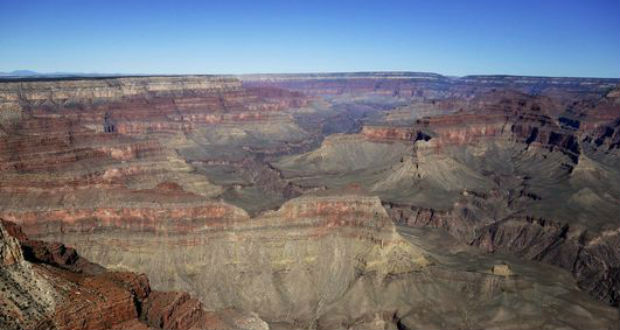 Turistákkal teli helikopter zuhant le a Grand Canyonnál