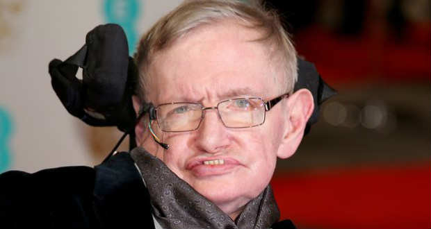 Meghalt Stephen Hawking világhírű elméleti fizikus