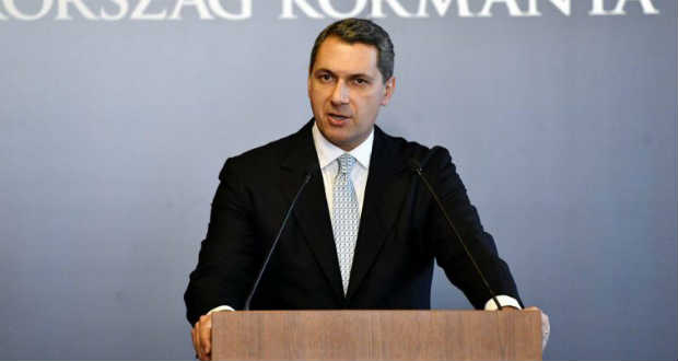 Lázár: a magyar kormány a migráció veszélyeire figyelmezteti az ENSZ-t