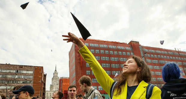 A Telegram blokkolása ellen tüntettek Moszkvában