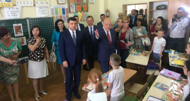 Magyar iskolába látogatott az ukrán miniszter