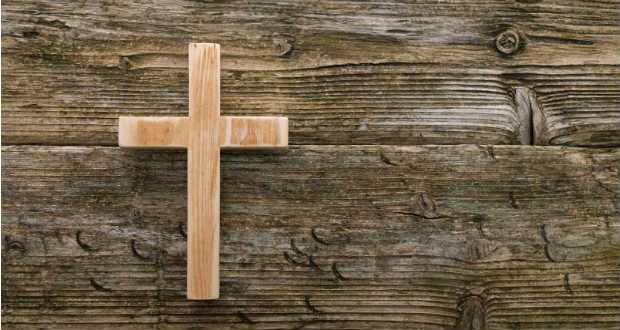 Mégsem lesz kötelező a kereszt kifüggesztése minden bajor állami intézményben