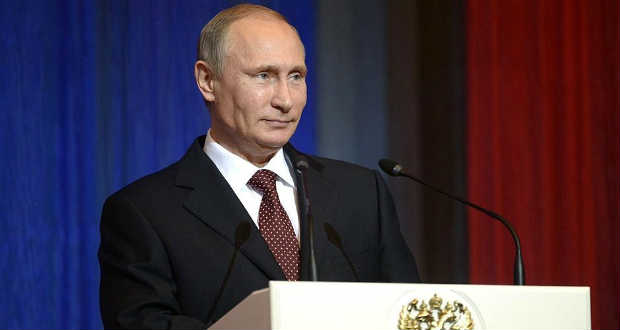 Putyin negyedszer teszi le az elnöki esküt