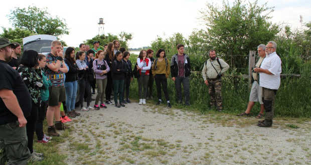 Terepgyakorlaton  a Rákóczi-főiskola biológusai a Fertő-Hanság Nemzeti Parkban