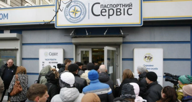 Kopogtató: útlevél-kálvária Munkácson (is)