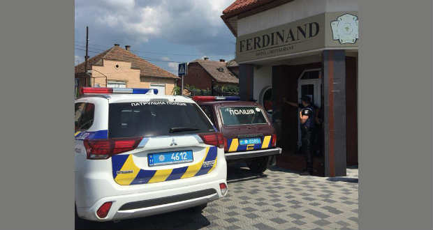 Bombariadó volt egy munkácsi étteremben