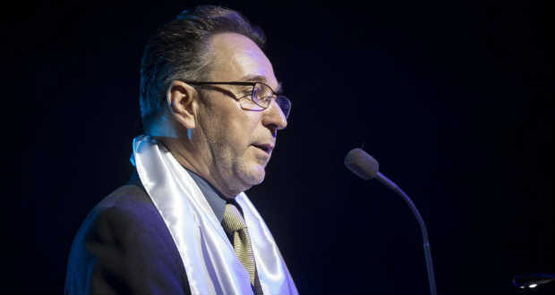 Fekete Péter: a magyar kultúra értékeit közvetítő csomagot kapnak határontúli családok