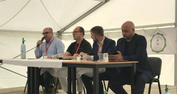 Közösségeik elmúlt évét értékelték a külhoni magyar pártok a Martosi Szabadegyetemen