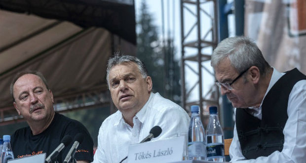 Orbán Viktor: A liberális demokrácia átfejlődött „liberális nem-demokráciává”.