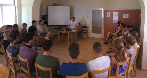 Kárpátaljai középiskolások nyaralnak az MNB támogatásával