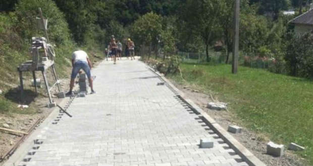 Kikövezik az Árpád-vonal bunkereihez vezető utat