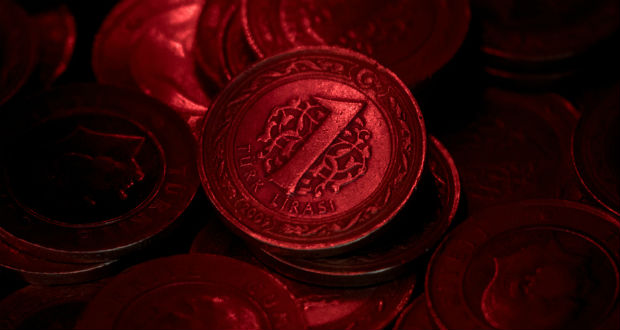 Összeomlott a török líra árfolyama