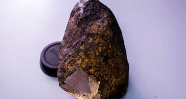 Eddig ismeretlen anyagot mutattak ki egy meteoritban