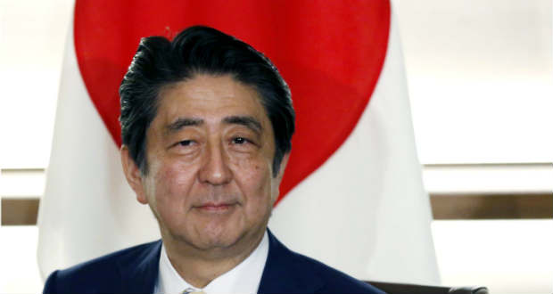 Észak-Korea becsmérelte Abe Sindzó japán kormányfőt