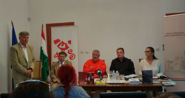 A transzilvanizmustól a kortársig: Szőcs Géza Beregszászban
