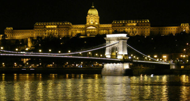 Új hangok az irodalomban. Kárpátaljai irodalmárok estje a Várban.