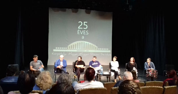 Filmklub, opera- és operettgála a beregszászi színházban