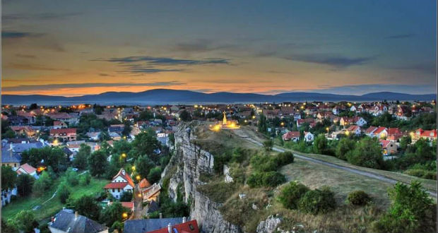 Ukrán építész grafikái is megtekinthetőek Veszprémben