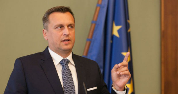 Szlovák házelnök az azovi incidensről: Ukrajna már becsapott bennünket a „halott” újságíróval